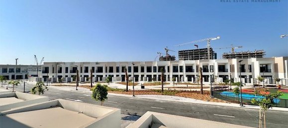 Adosado de 3 dormitorios en Mina Al Arab, UAE No. 95003 2