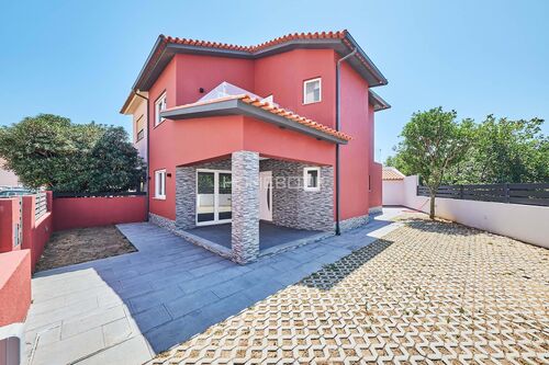 3 غرف نوم فيلا في Cascais, Portugal رقم 291818