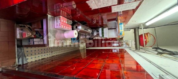1 room Commercial property in Genoa, Italy No. 160424 11