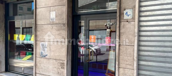 1 room Commercial property in Genoa, Italy No. 160424 2