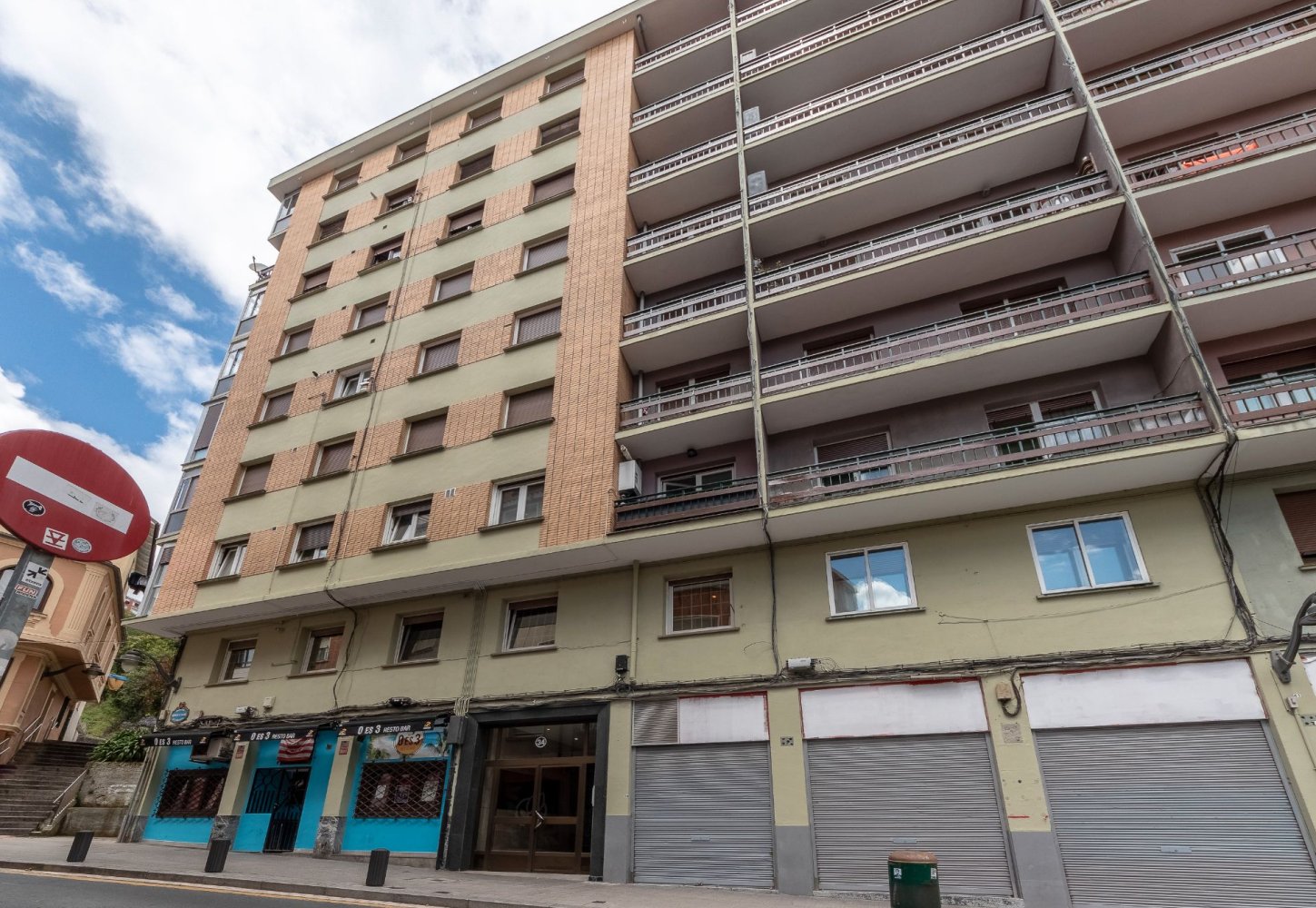 Квартира с 3 спальнями в Страна Басков, Испания № 175519