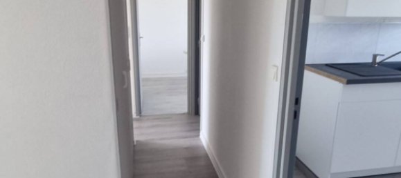 2 Schlafzimmer Wohnung in Chalons-en-Champagne, France, Nr. 241009 3