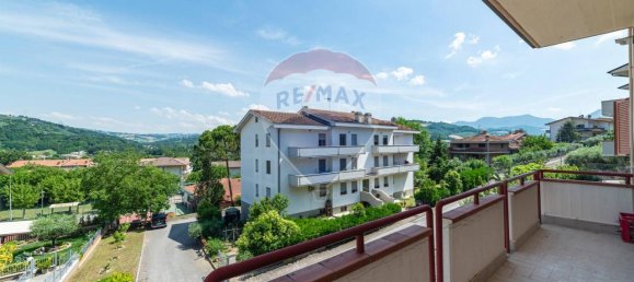 Apartamento de 6 habitaciónes en Mergo, Italy No. 2670 2