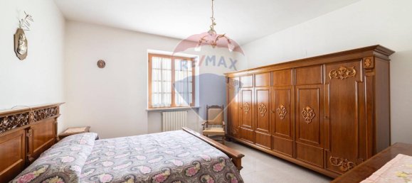 Apartamento de 6 habitaciónes en Mergo, Italy No. 2670 13