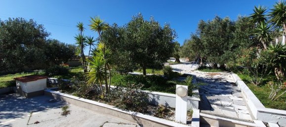 Недвижимость 300м² в Иерапетра, Греция № 4198 3