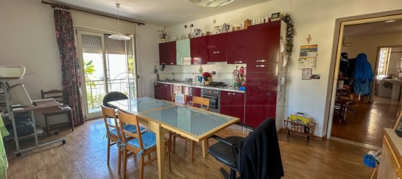 6 Schlafzimmer Wohnung in Udine, Italy, Nr. 380247 2