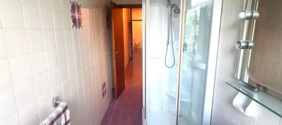 4 bedrooms Apartment in Imola, Italy No. 363317 10