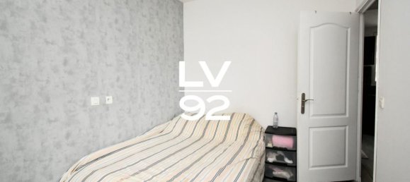 1 bedroom Apartment in Asnieres-sur-Seine, France No. 151862 4