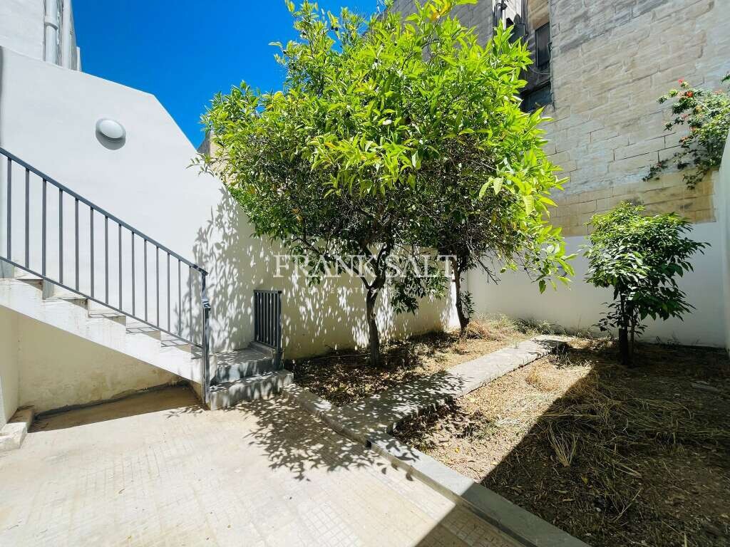 3 chambres Maison de ville à Birkirkara, Malta No. 8419