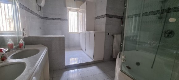 3-Zimmer Wohnung in Naples, Italy, Nr. 9668 41