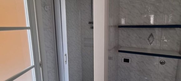 3-Zimmer Wohnung in Naples, Italy, Nr. 9668 21