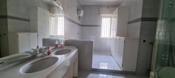 3-Zimmer Wohnung in Naples, Italy, Nr. 9668 16