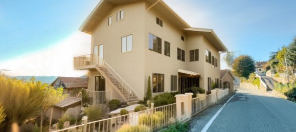 5 rooms House in Armeno, Italy No. 108086 2