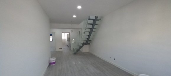 3 Schlafzimmer Doppelhaus in Costa da Caparica, Portugal, Nr. 29546 4