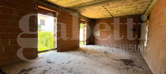 15 bedrooms House in Camigliano, Italy No. 316905 5