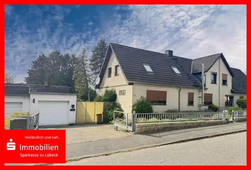 3 bedrooms Townhouse in Lubeck, Germany No. 360044
