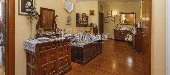 3-salle Appartement à Bergamo, Italy No. 258112 6