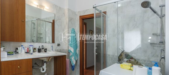 3-salle Appartement à Bergamo, Italy No. 258112 19
