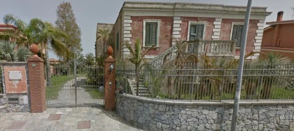 8 rooms Villa in Milazzo, Italy No. 37123 2