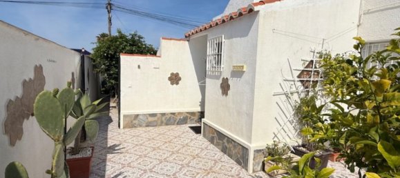 3 غرف نوم فيلا في Torrevieja, Spain رقم 176052 15