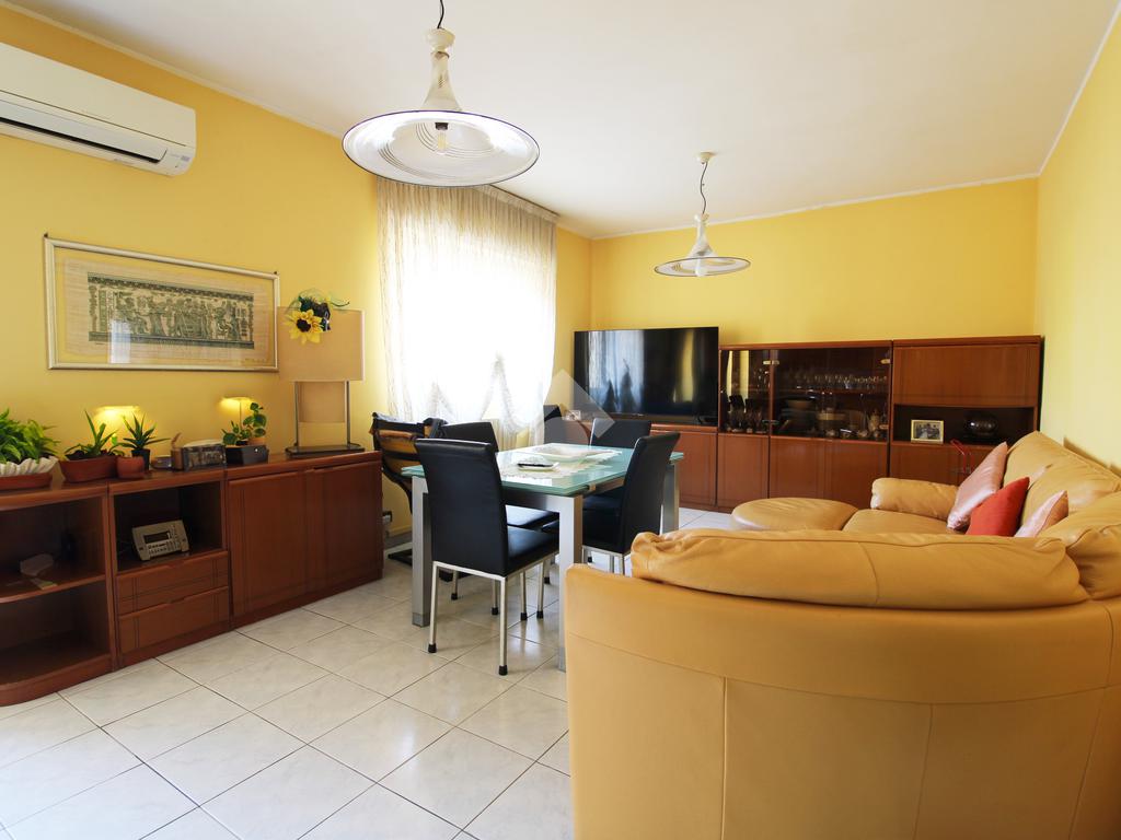 3 chambres Appartement à Chieti, Italy No. 30607