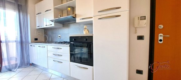 2 bedrooms Apartment in Cento, Italy No. 330147 6