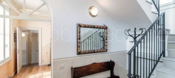 5 bedrooms Villa in Laglio, Italy No. 333052 14