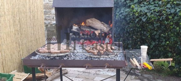 100m² Commercial property in Magione, Italy No. 376872 16