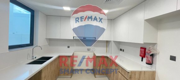 4 bedrooms Villa in Yas Island, UAE No. 23625 11