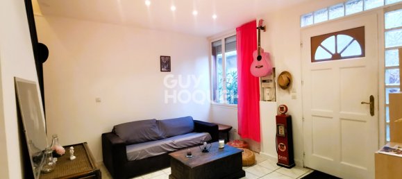 Дуплекс с 2 спальнями в Шеси, Франция № 49690 3