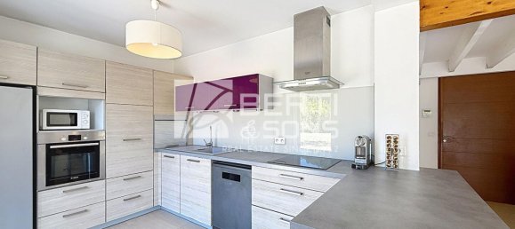 3 Schlafzimmer Villa in Chateauneuf-Grasse, France, Nr. 299837 6