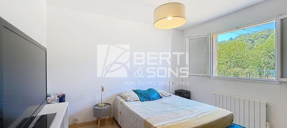 3 Schlafzimmer Villa in Chateauneuf-Grasse, France, Nr. 299837 11