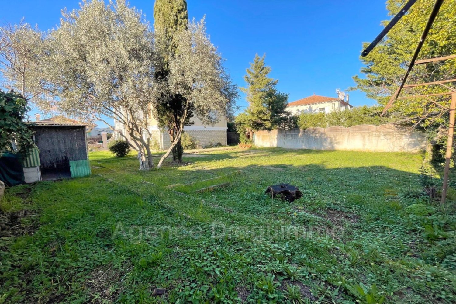 4 bedrooms House in Draguignan, France No. 195176