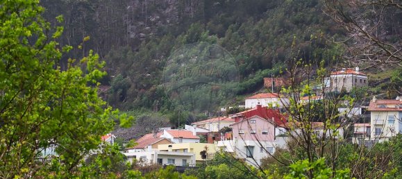Terreno en Viana do Castelo, Portugal 5880 m² No. 47021 10