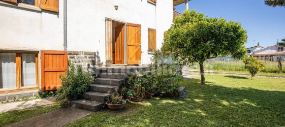 3 غرف نوم فيلا في Seravezza, Italy رقم 195618 37