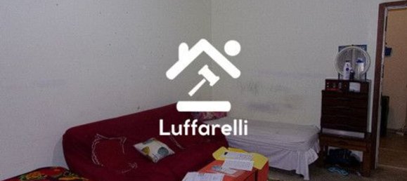 Apartamento de 4 habitaciónes en Limbiate, Italy No. 206597 4