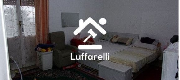 Apartamento de 4 habitaciónes en Limbiate, Italy No. 206597 12