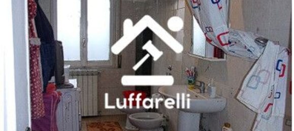 Apartamento de 4 habitaciónes en Limbiate, Italy No. 206597 8