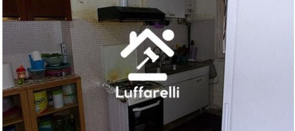 Apartamento de 4 habitaciónes en Limbiate, Italy No. 206597 11