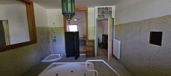 5 rooms Apartment in Rome, Italy No. 222793 12