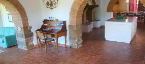 Casa de 9 divisões em Montecatini Val di Cecina, Italy N.º 169100 2