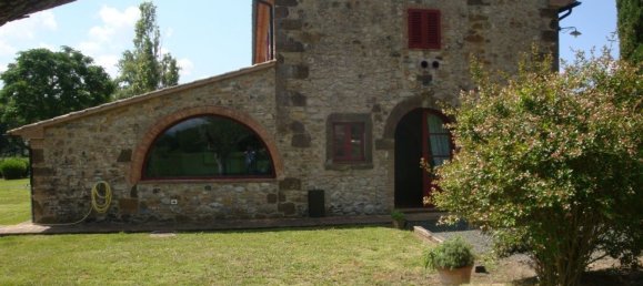 Casa de 9 divisões em Montecatini Val di Cecina, Italy N.º 169100 10