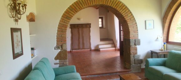 Casa de 9 divisões em Montecatini Val di Cecina, Italy N.º 169100 7