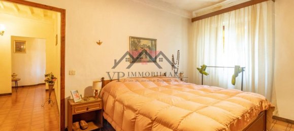 4 rooms Apartment in Pomarance, Italy No. 173855 9