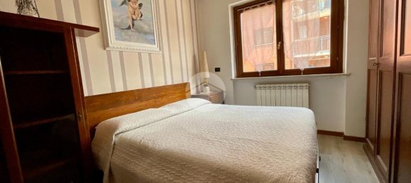 2 bedrooms Apartment in Turin, Italy No. 282538 13