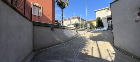 22m² Garage in Rimini, Italy No. 372082 10