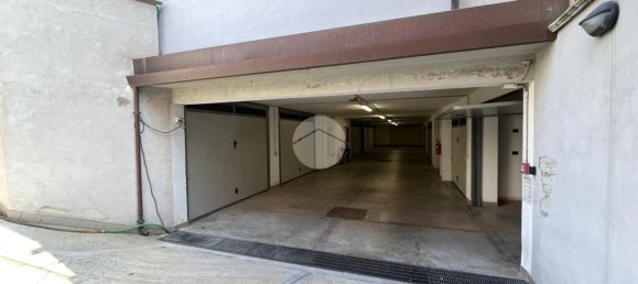 22m² Garage in Rimini, Italy No. 372082 9