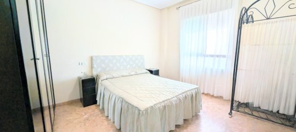 Apartamento de 3 dormitorios en Alicante, Spain No. 166808 10