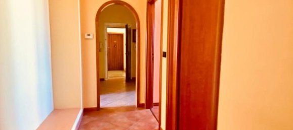 Квартира с 3 комнатами в Лечче, Италия № 115193 32