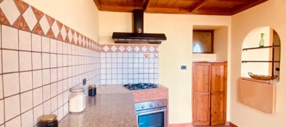 Квартира с 3 комнатами в Лечче, Италия № 115193 7